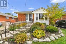 559 EAST 27TH STREET  Hamilton, ON L8V 3H4