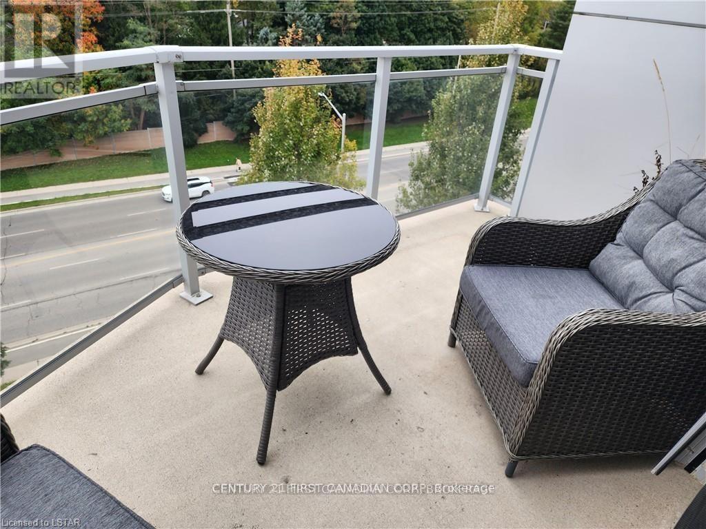 411 - 1705 Fiddlehead Place, London North (North R), ON - Outdoor With Exterior