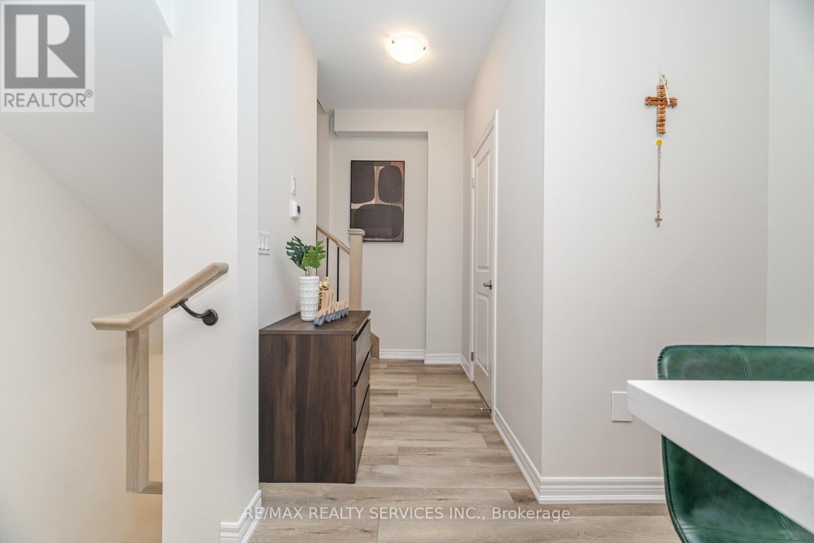 3 - 40 Zinfandel Drive, Hamilton, ON - Indoor Photo Showing Other Room