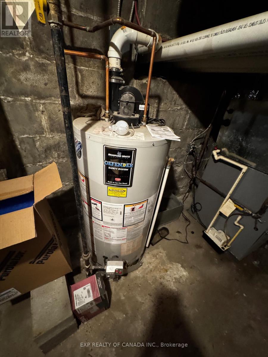 259-263 Third Avenue, Timmins (Tne - Central), ON