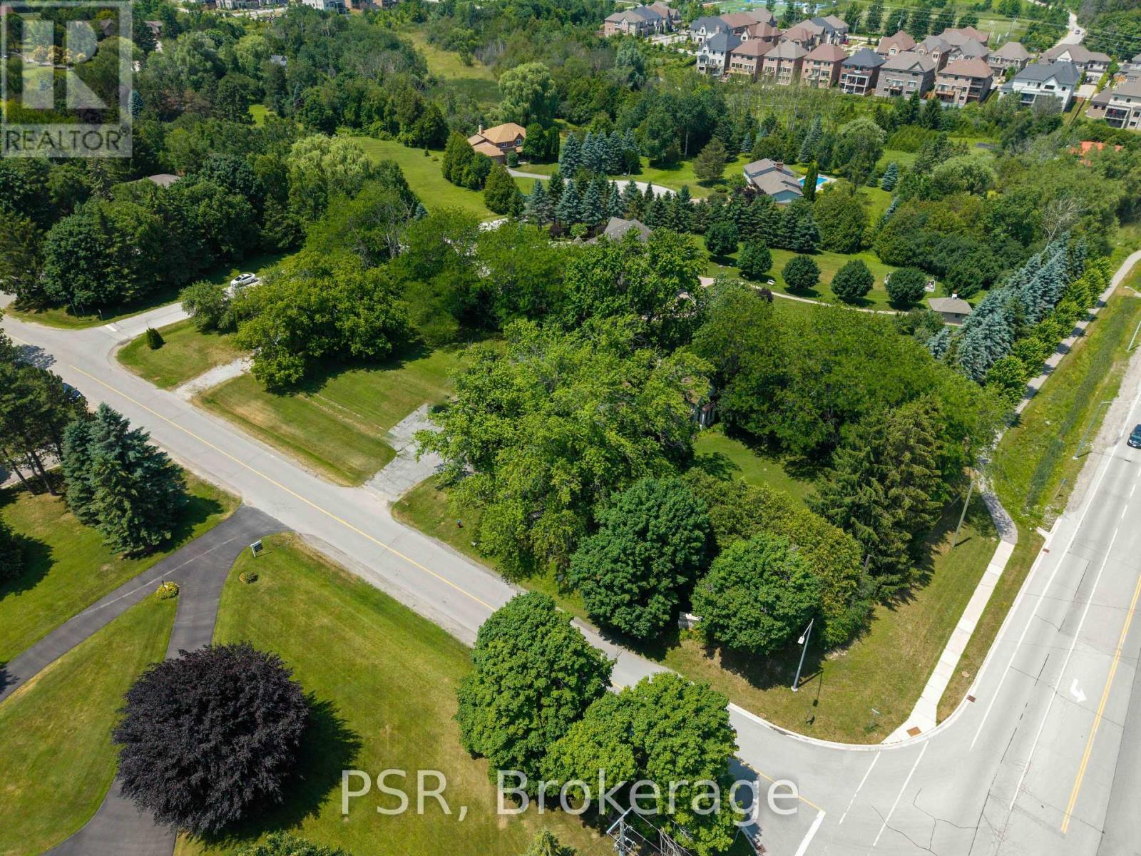 10 Kingscross Drive, King, ON - Outdoor With View