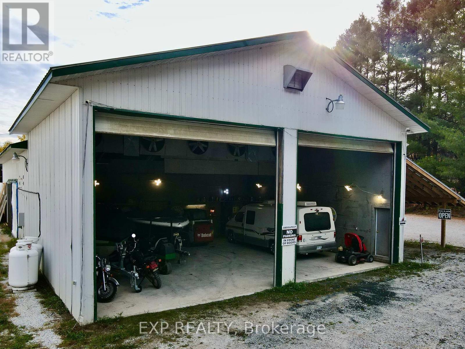 12706 Highway 41 Highway, Addington Highlands (Addington Highlands), ON