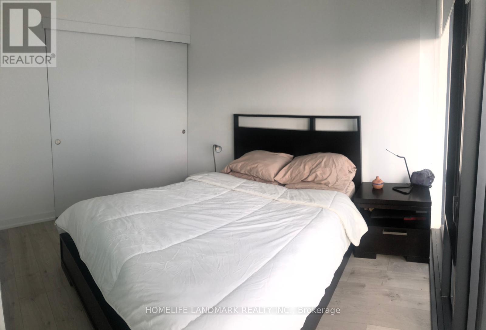 2908 - 161 Roehampton Ave Avenue, Toronto, ON - Indoor Photo Showing Bedroom