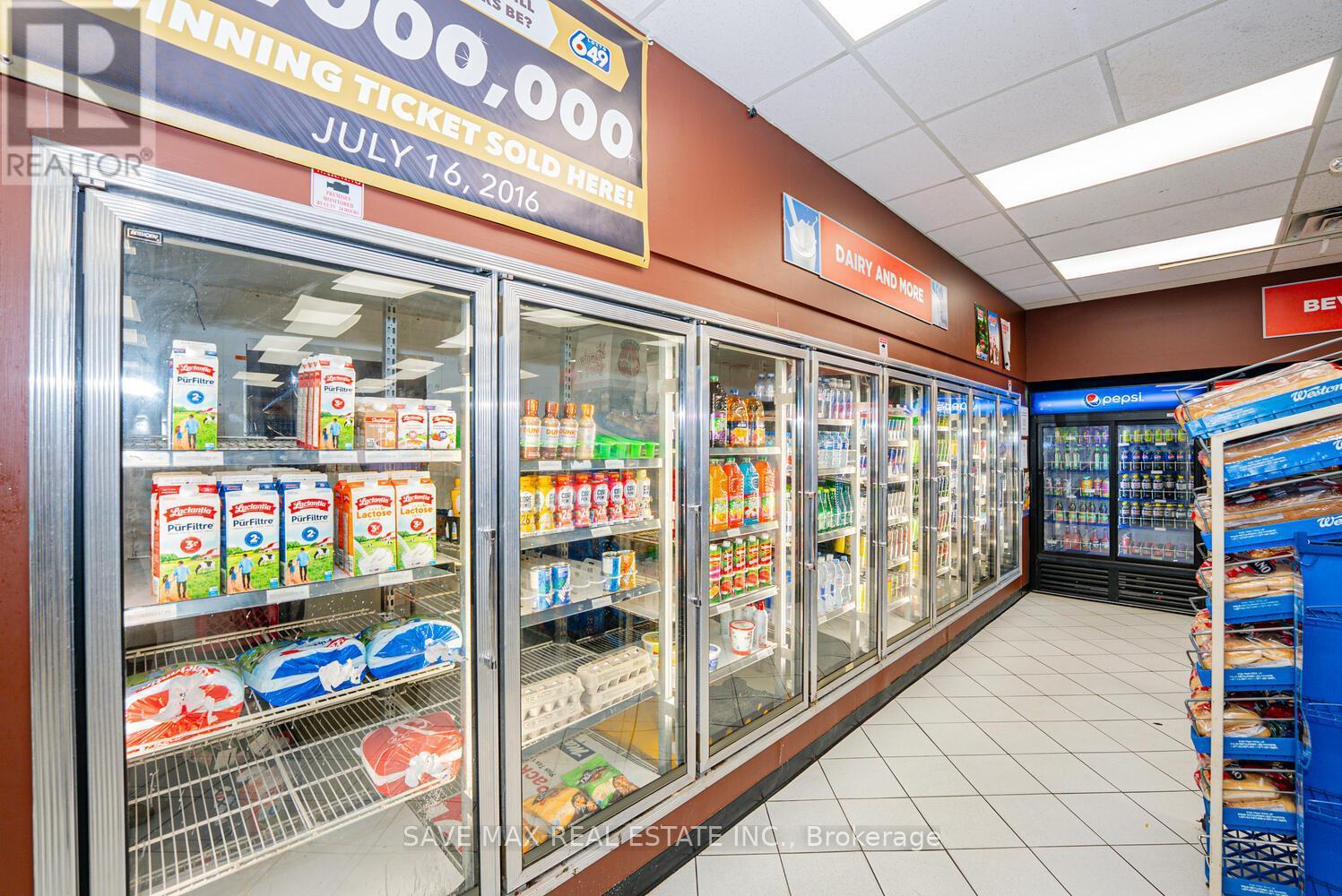 8 - 9505 Keele Street, Vaughan, ON