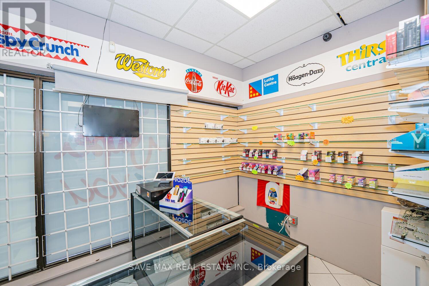 8 - 9505 Keele Street, Vaughan, ON