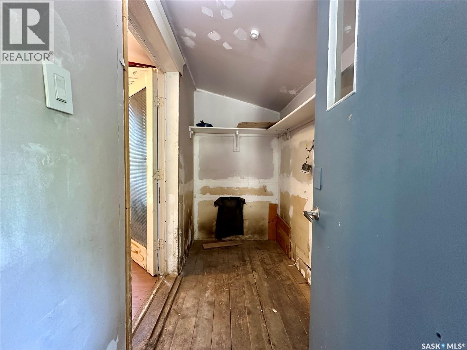 48 Helena Street, Prud'Homme, SK - Indoor Photo Showing Other Room