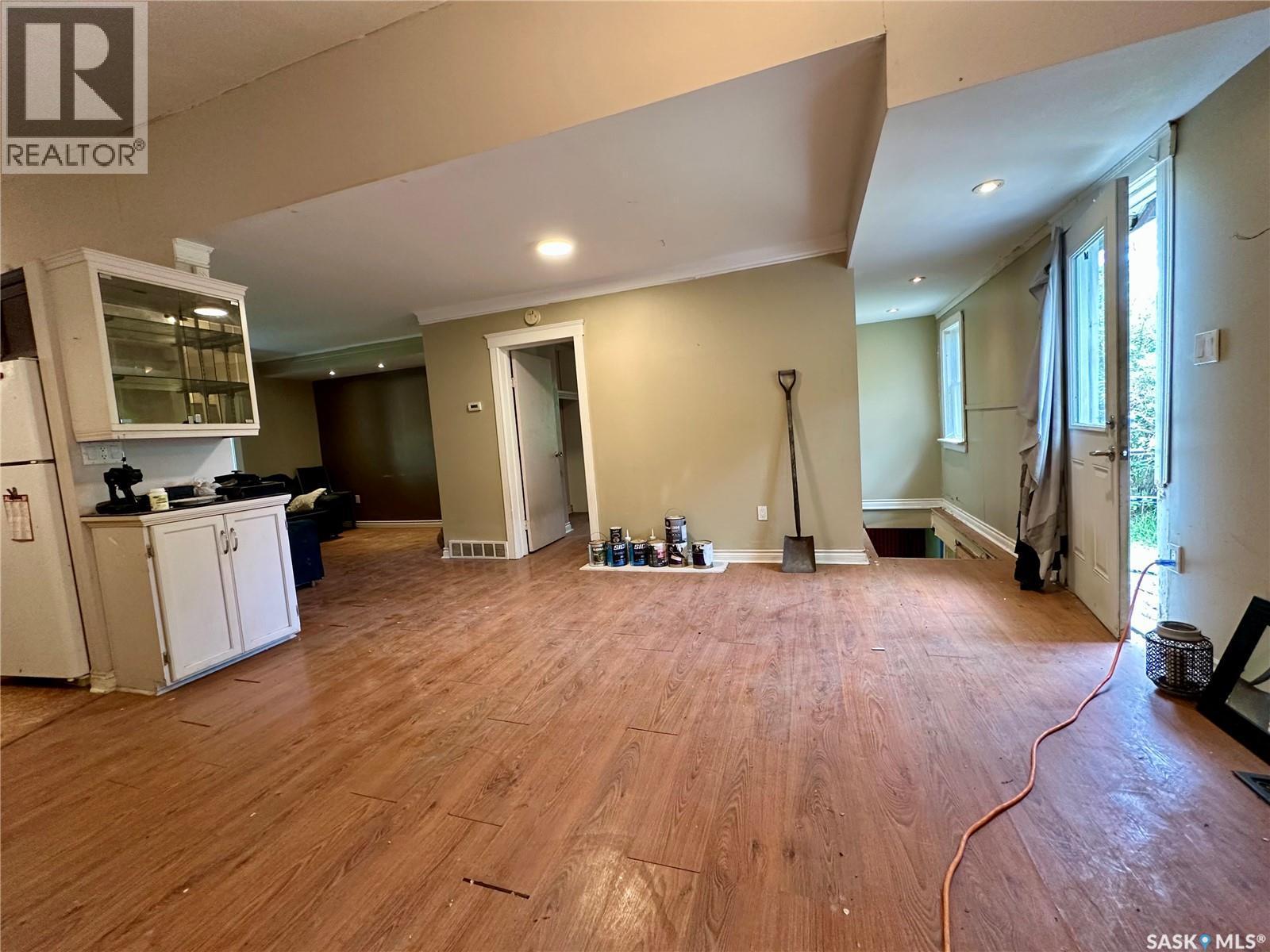 48 Helena Street, Prud'Homme, SK - Indoor