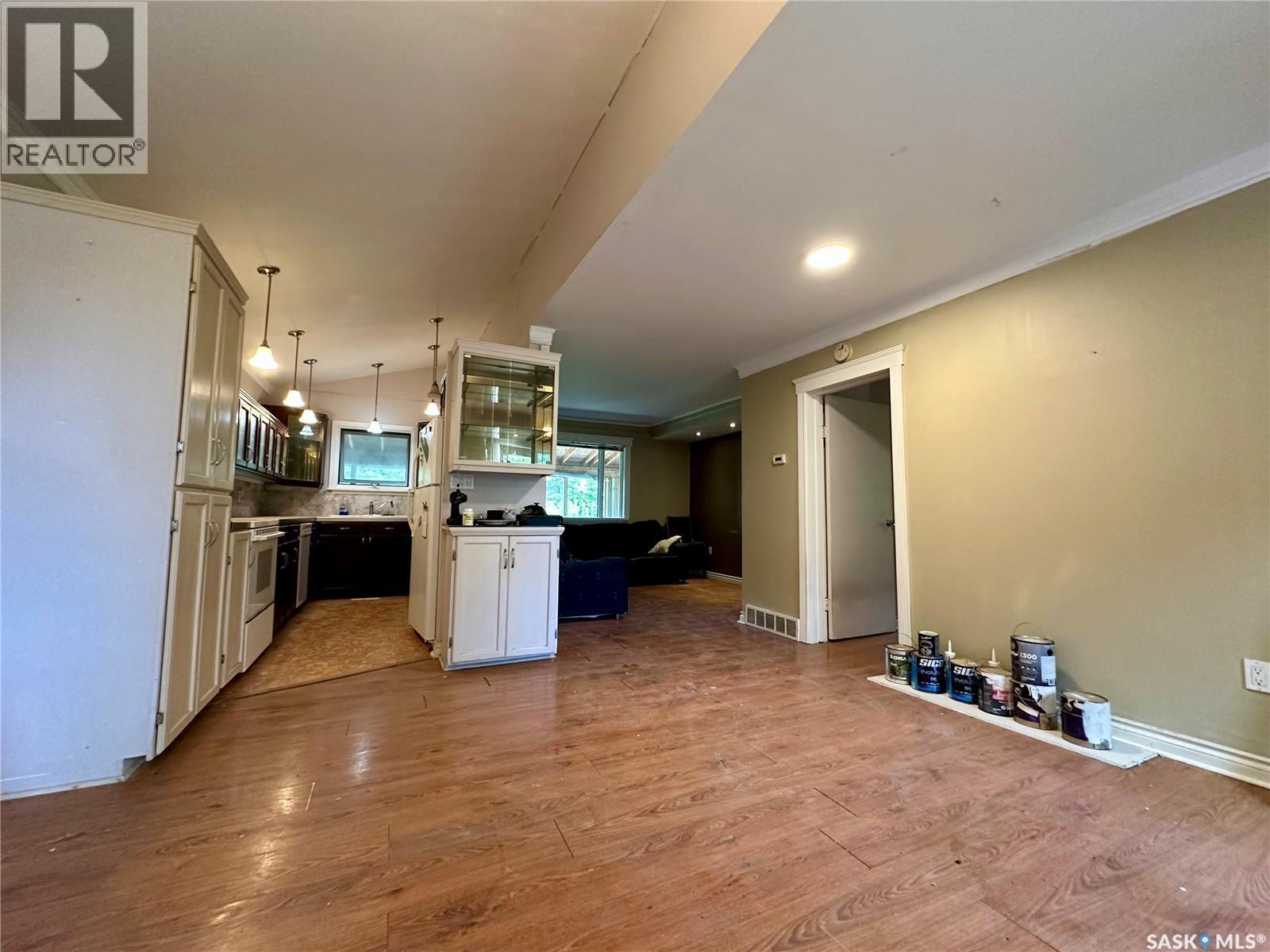 48 Helena Street, Prud'Homme, SK - Indoor Photo Showing Kitchen