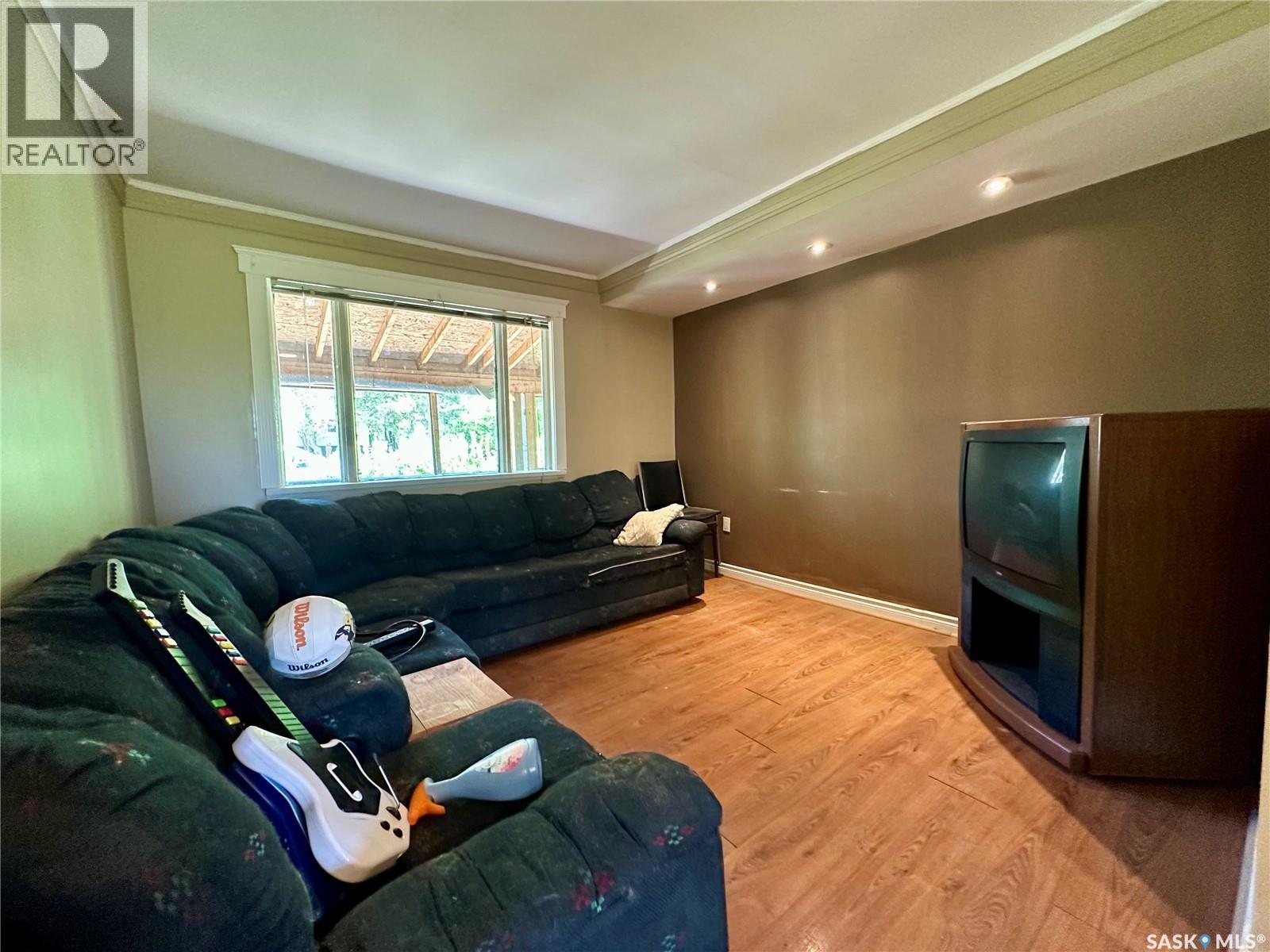 48 Helena Street, Prud'Homme, SK - Indoor