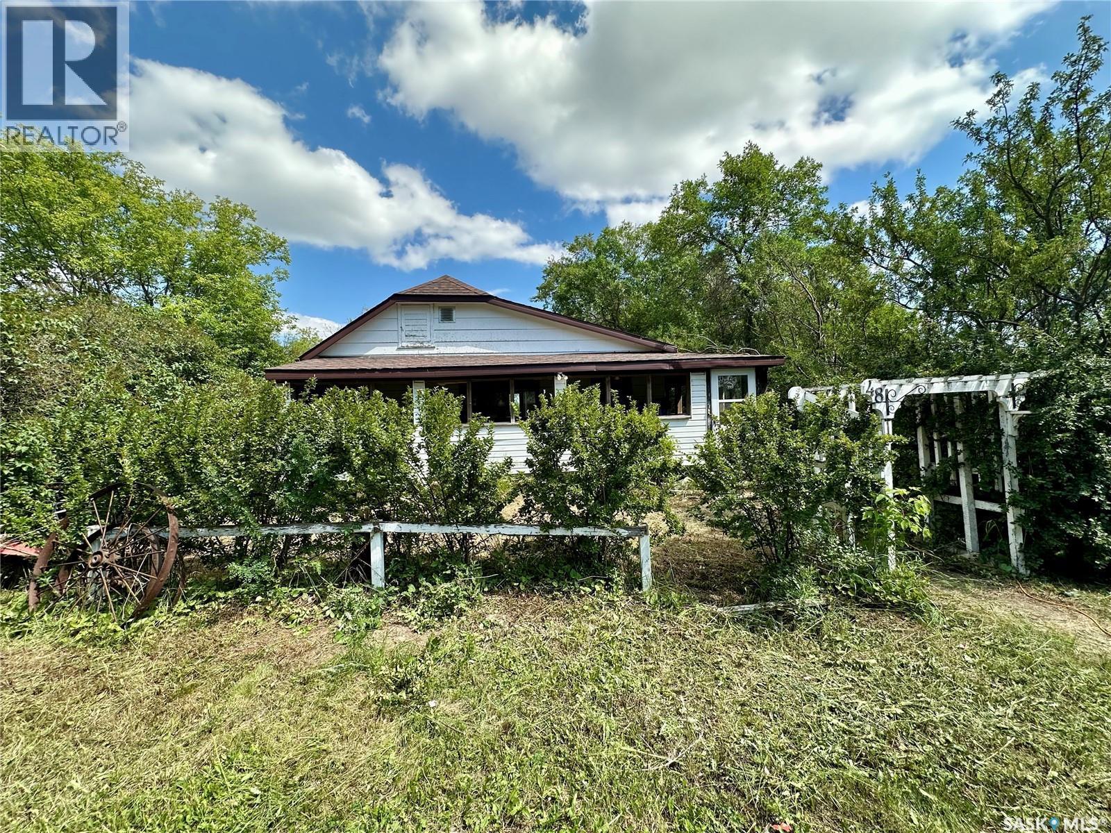 48 Helena Street, Prud'Homme, SK - Outdoor