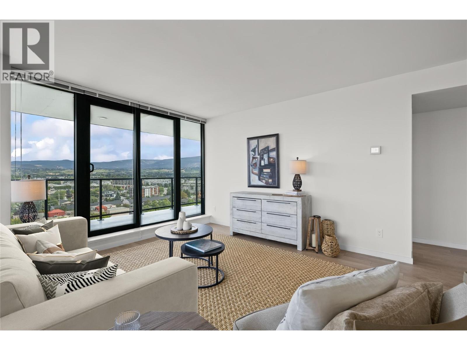 485 Groves Avenue Unit# 1201, Kelowna, BC - Indoor