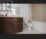 8 Vanhorne Close, Brampton, ON - Indoor Photo Showing Bathroom