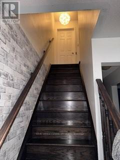 8 Vanhorne Close, Brampton, ON - Indoor Photo Showing Other Room