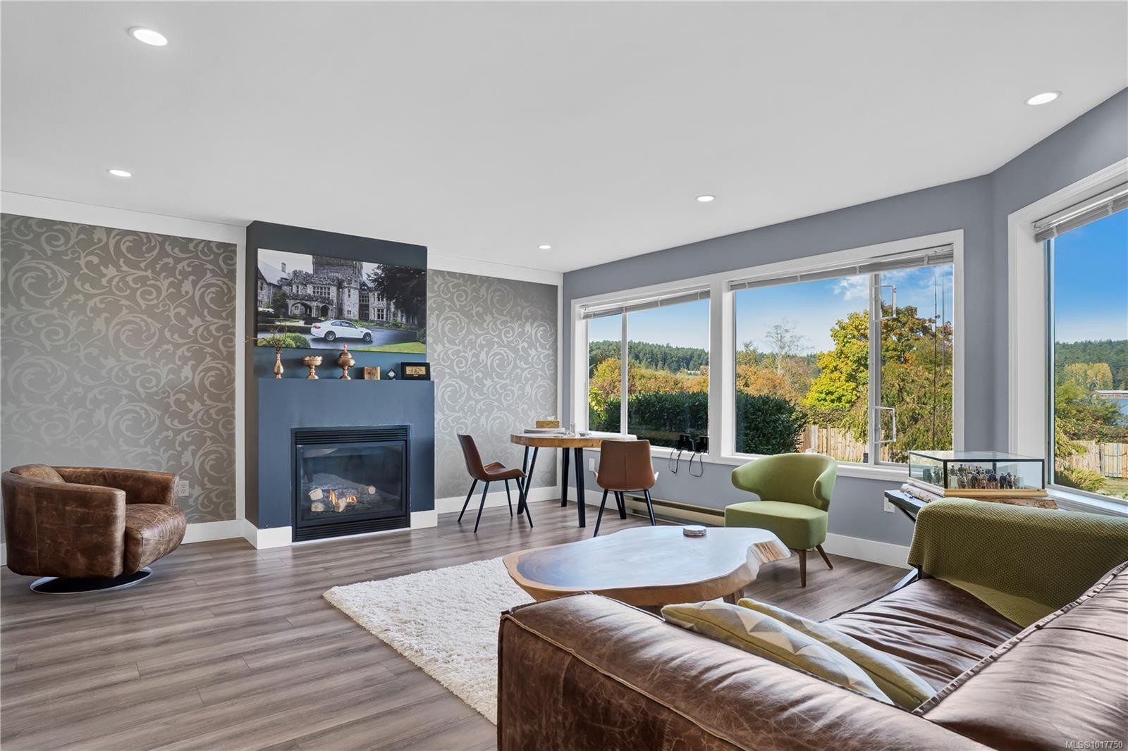 230 Portsmouth Dr, Colwood, BC