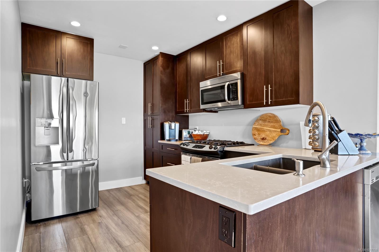 230 Portsmouth Dr, Colwood, BC