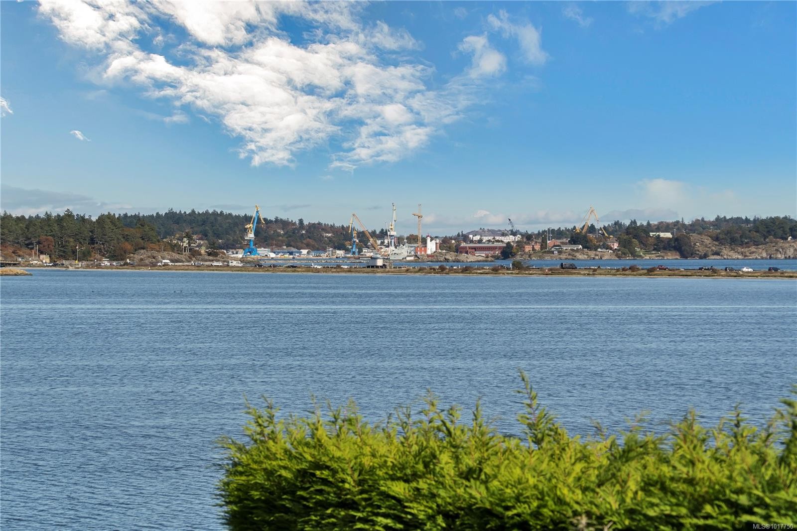 230 Portsmouth Dr, Colwood, BC