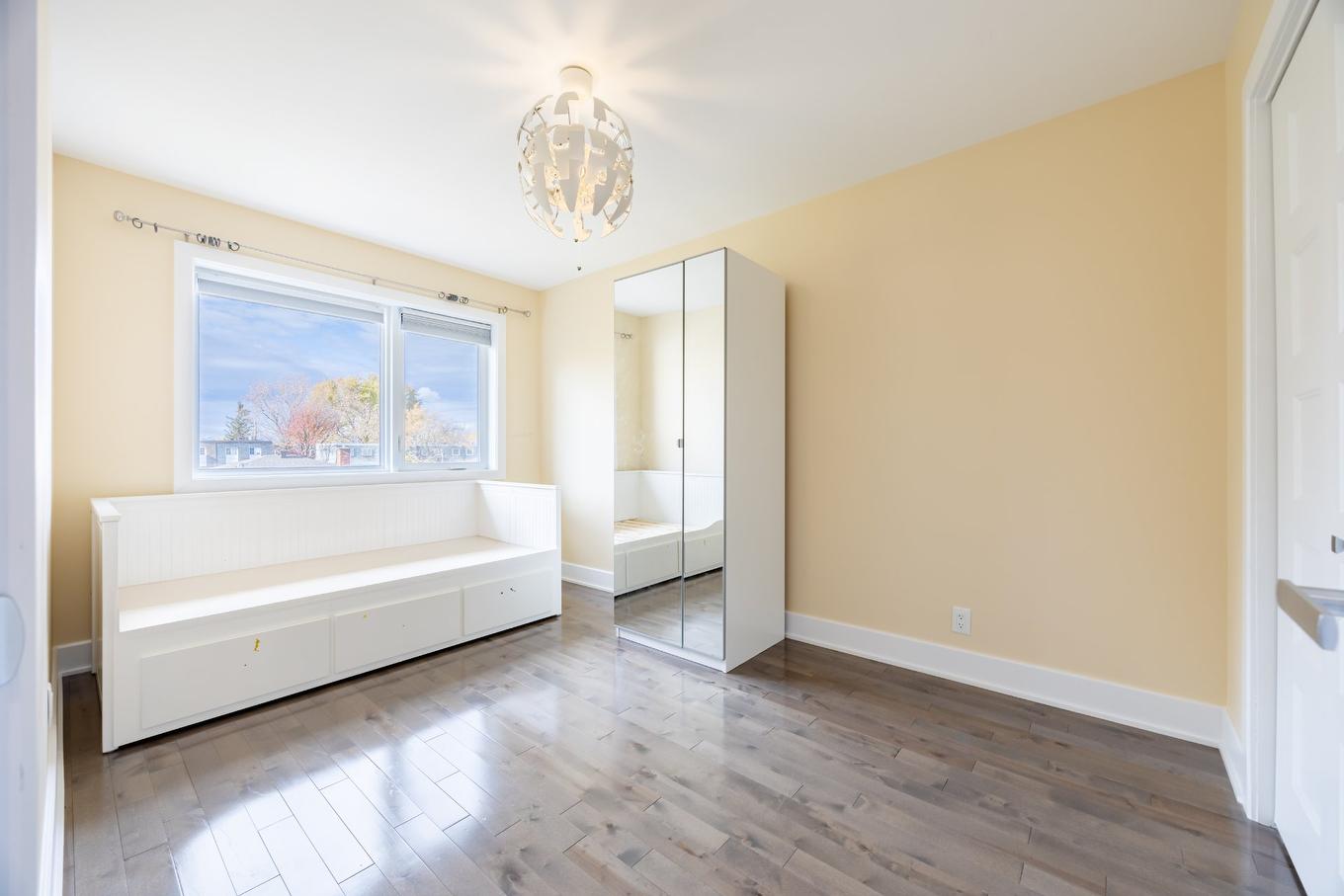 Bedroom - 5808 Rue Alphonse, Brossard, QC - Indoor