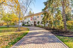 1102 Wellington CR  Winnipeg, MB R3N 0A2