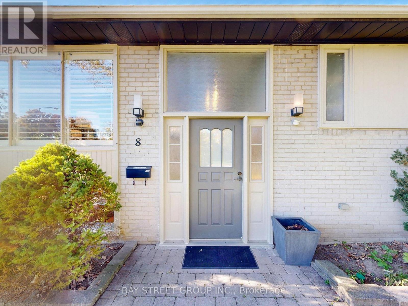 8 Overton Crescent, Toronto, ON - Outdoor With Exterior
