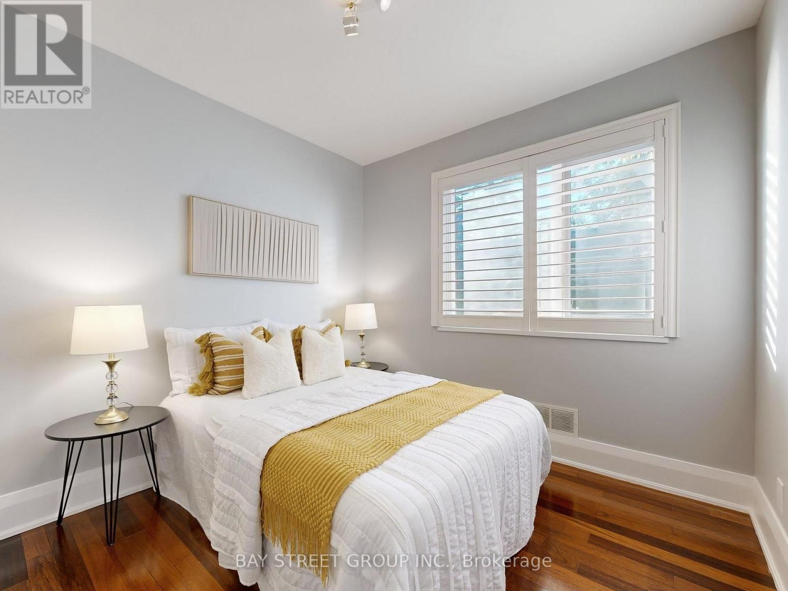 8 Overton Crescent, Toronto, ON - Indoor Photo Showing Bedroom
