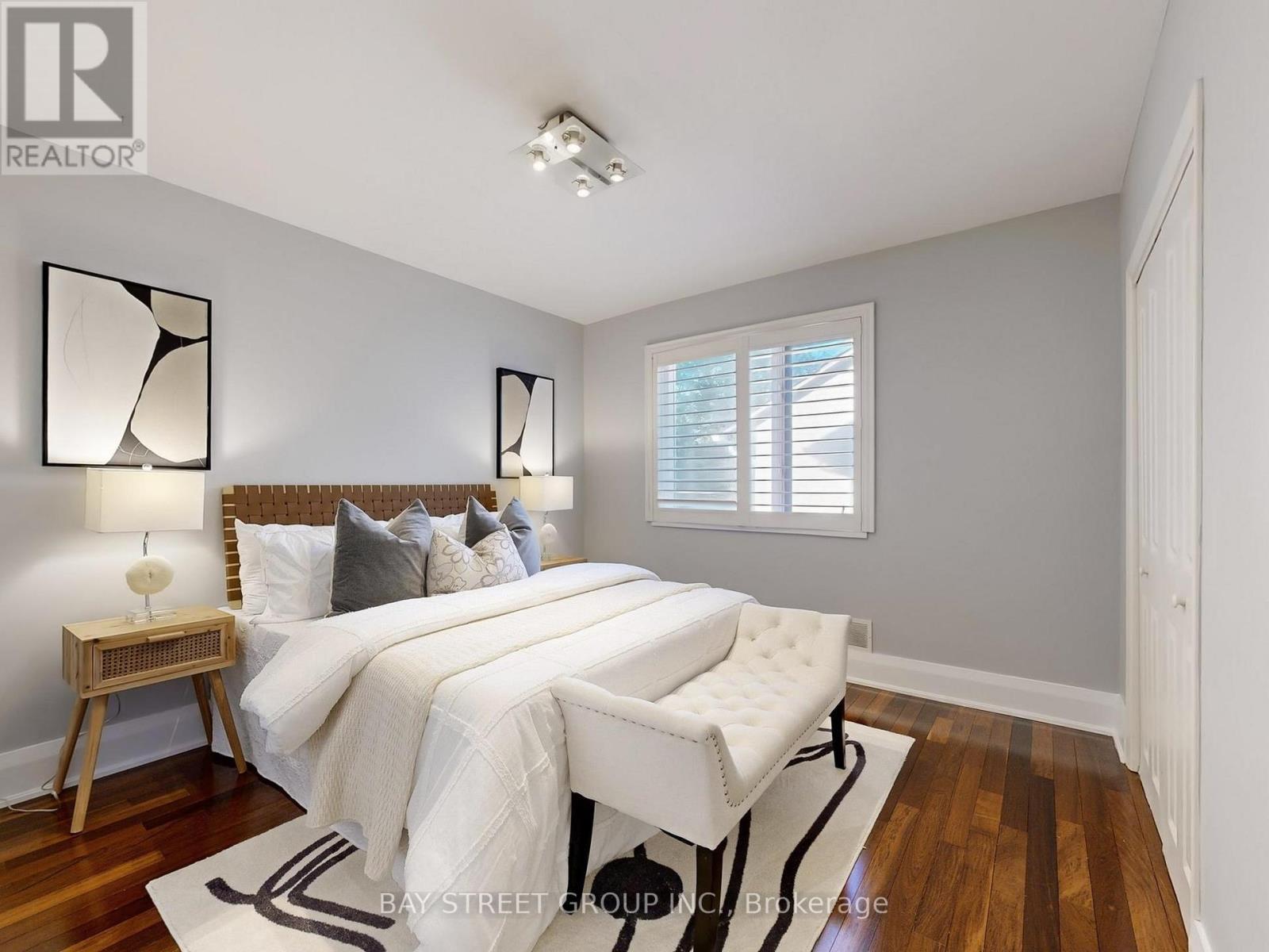 8 Overton Crescent, Toronto, ON - Indoor Photo Showing Bedroom
