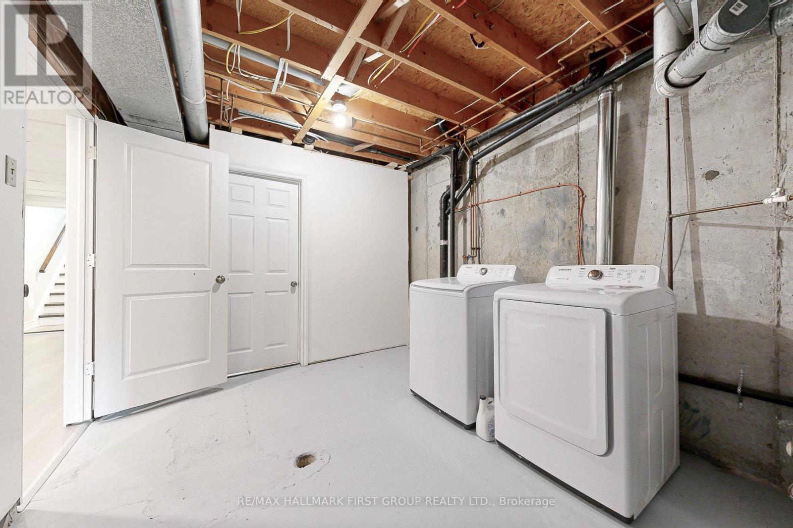 Bsmt - 1443 Connery Crescent, Oshawa, ON - Indoor Photo Showing Laundry Room