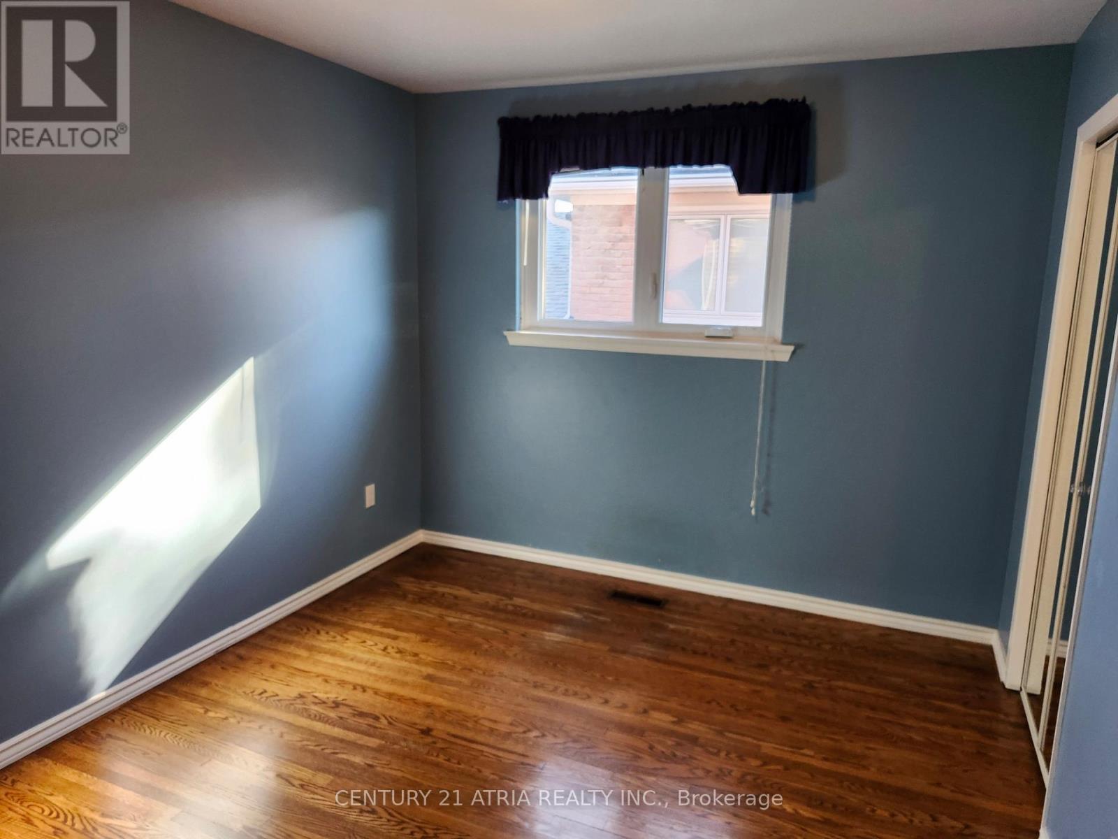 49 Chartland Boulevard S, Toronto, ON - Indoor Photo Showing Other Room