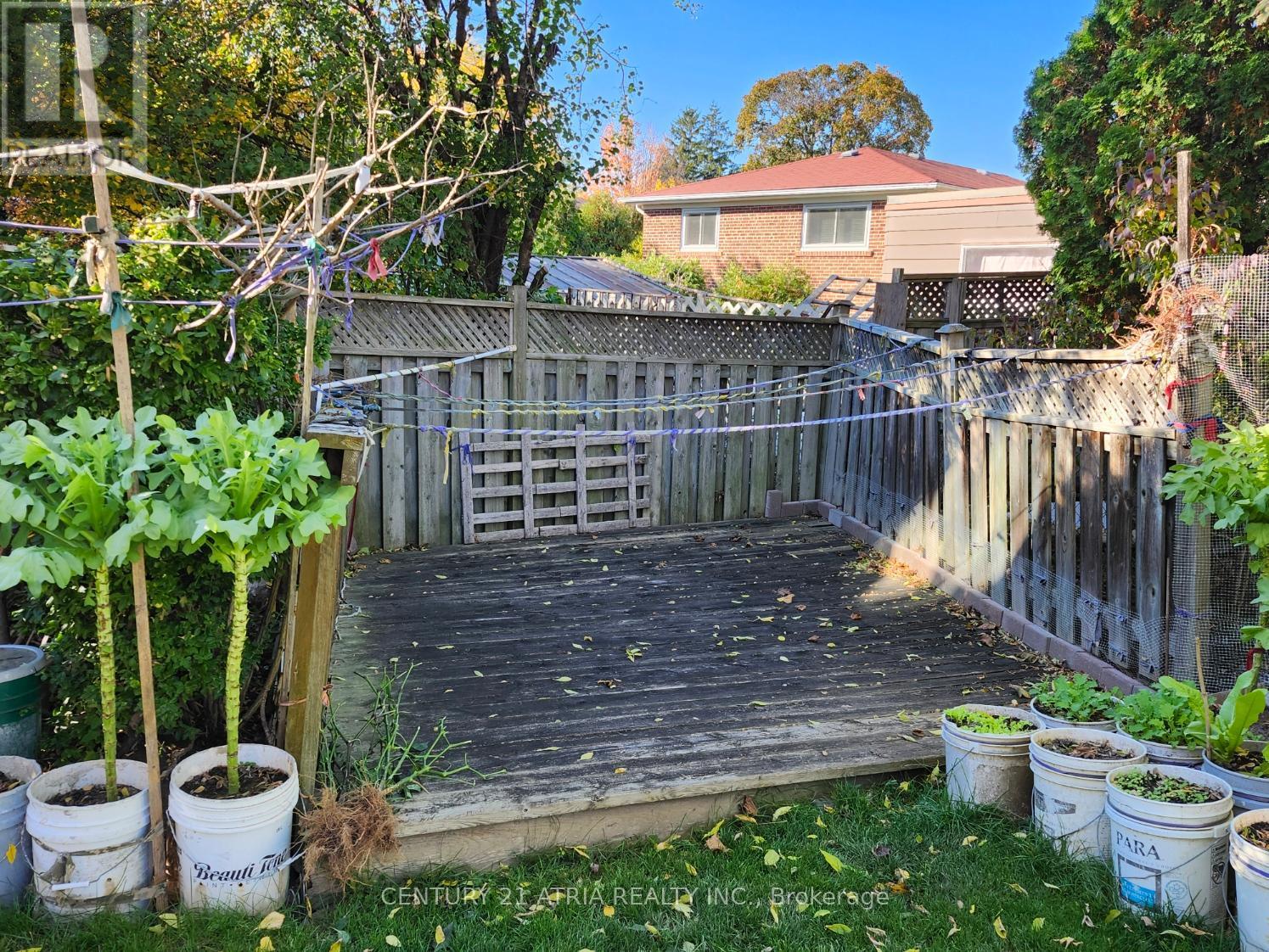 49 Chartland Boulevard S, Toronto, ON - Outdoor