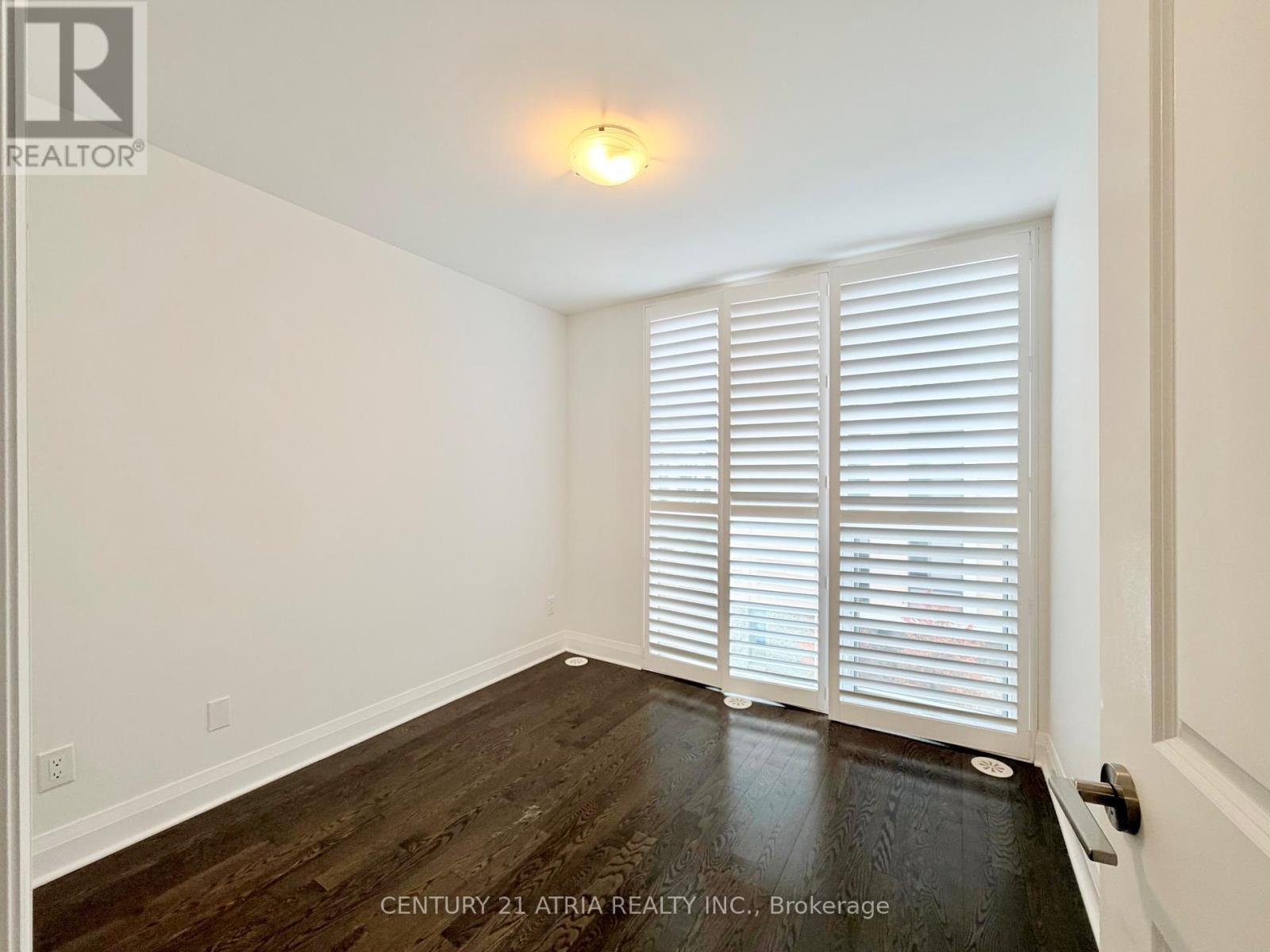 110 Little Creek Road, Mississauga, ON - Indoor Photo Showing Other Room