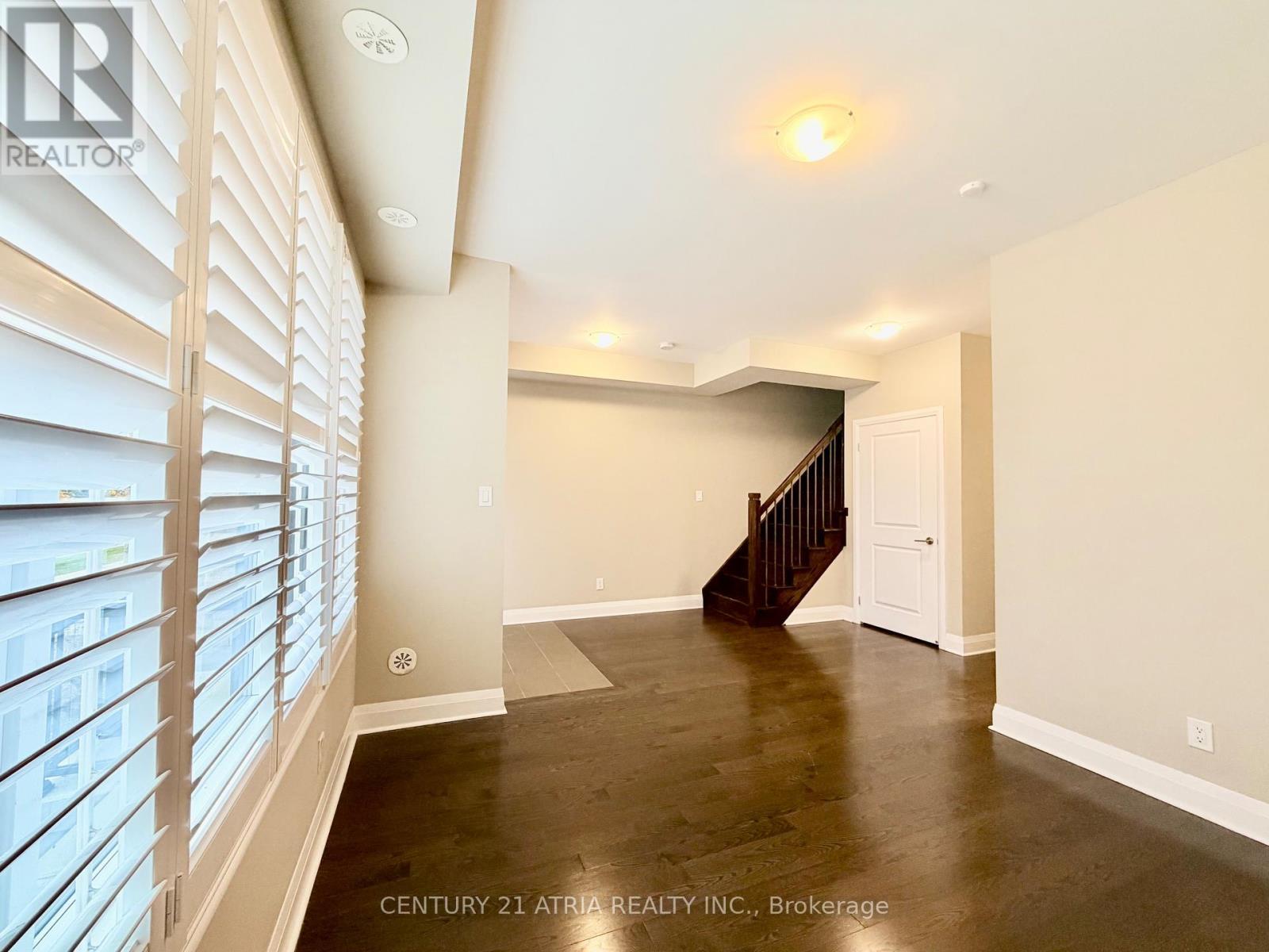 110 Little Creek Road, Mississauga, ON - Indoor Photo Showing Other Room