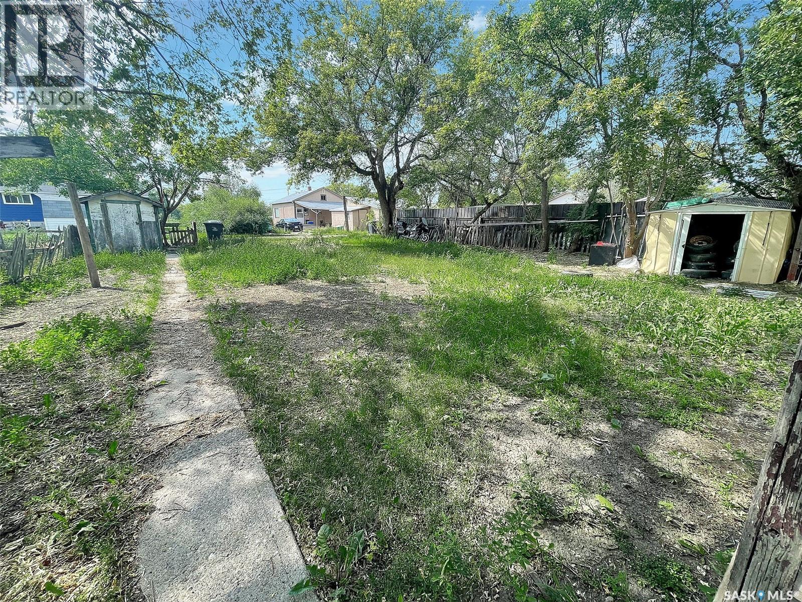 34 14Th Avenue Se, Swift Current, SK - Outdoor