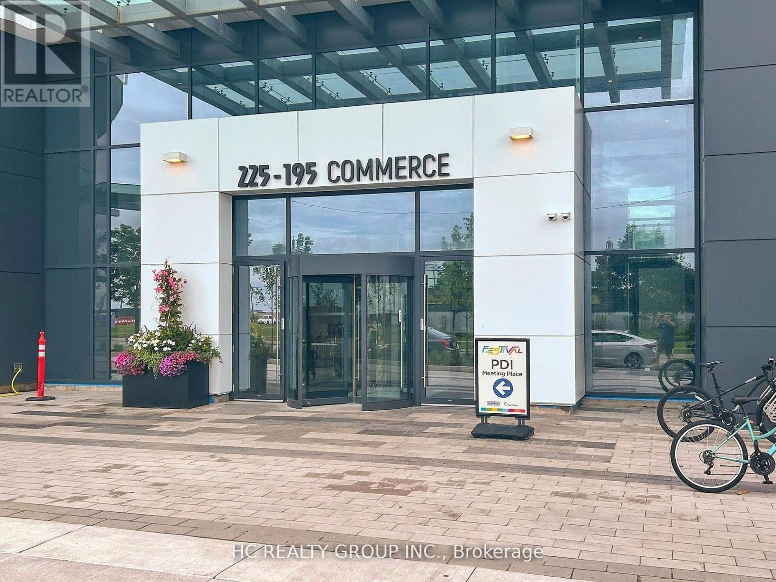 5715 - 225 Commerce Street, Vaughan, ON -