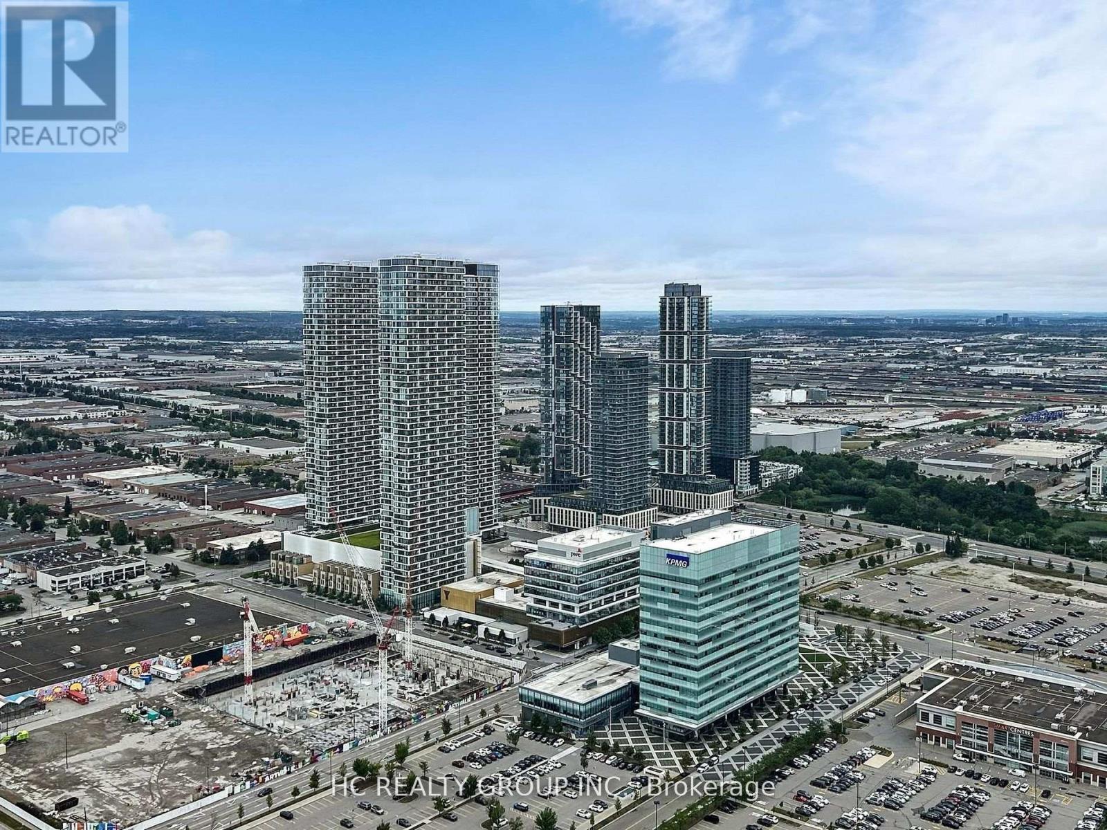 5715 - 225 Commerce Street, Vaughan, ON - Outdoor With View