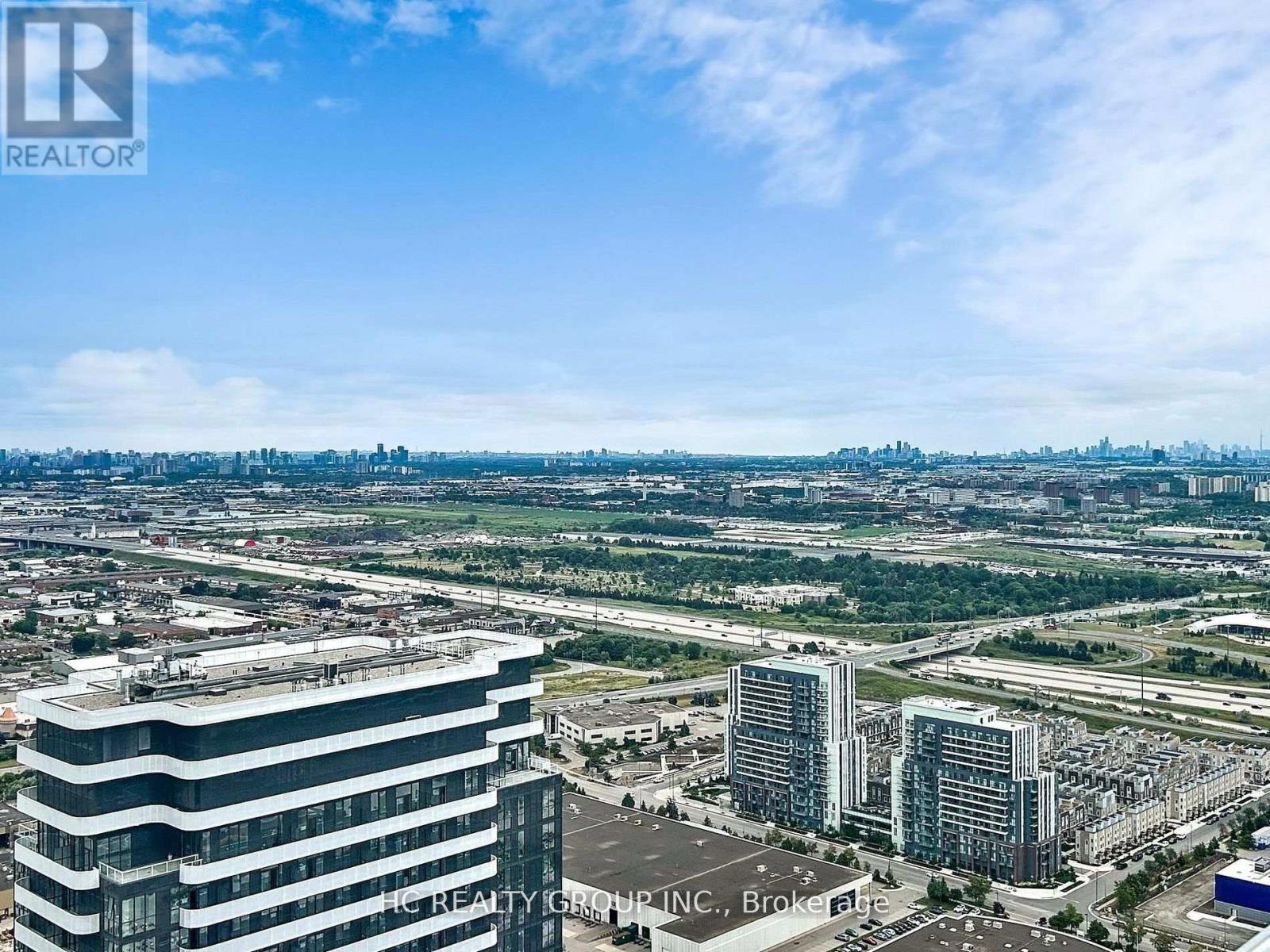 5715 - 225 Commerce Street, Vaughan, ON - Outdoor With View