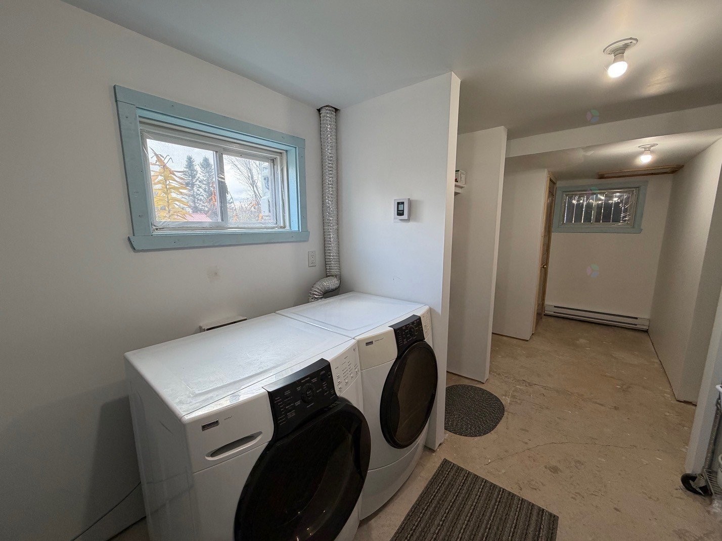 Laundry - 40 7E Avenue E., Paspébiac, QC - Indoor Photo Showing Laundry Room