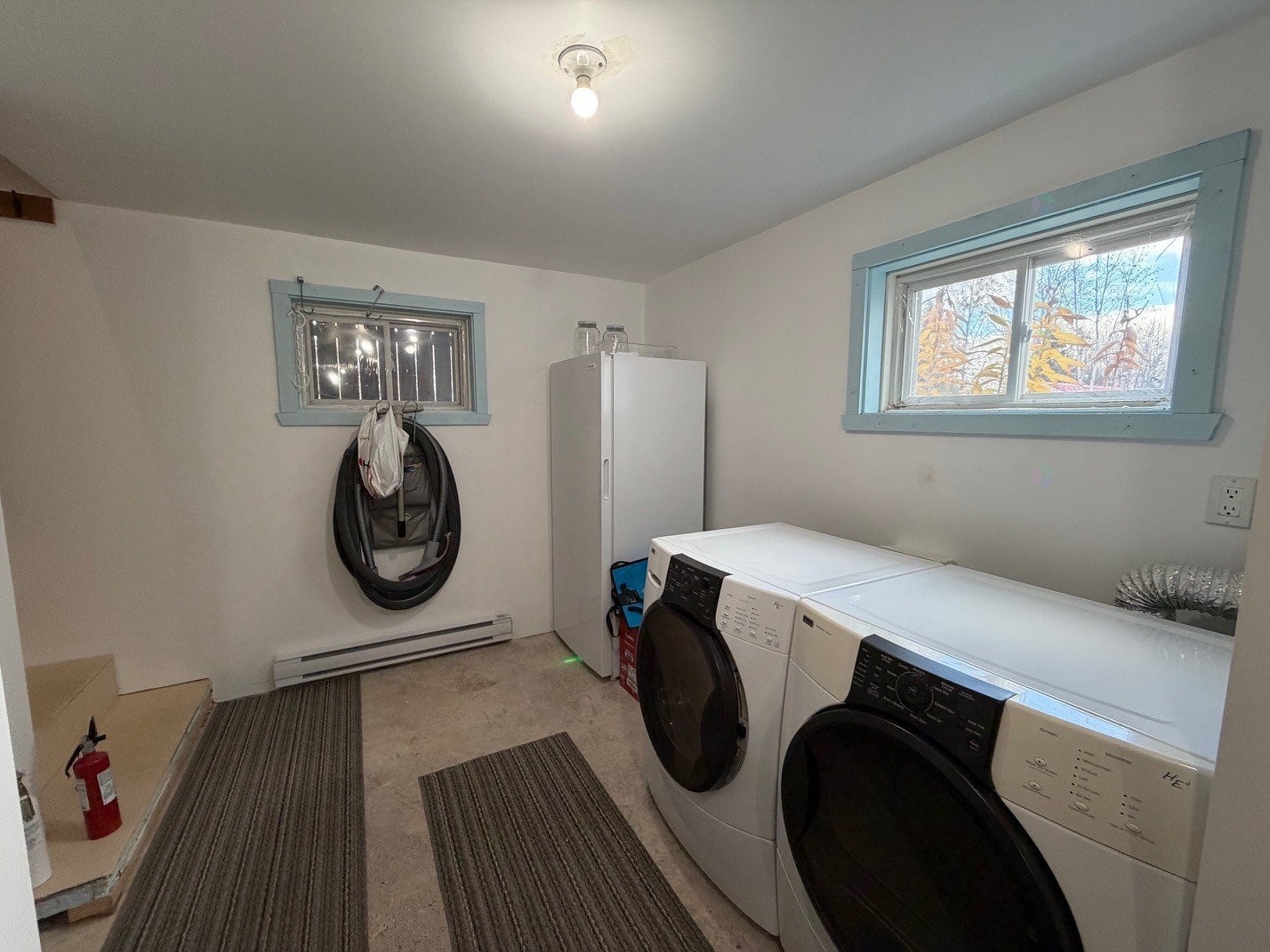 Laundry - 40 7E Avenue E., Paspébiac, QC - Indoor Photo Showing Laundry Room