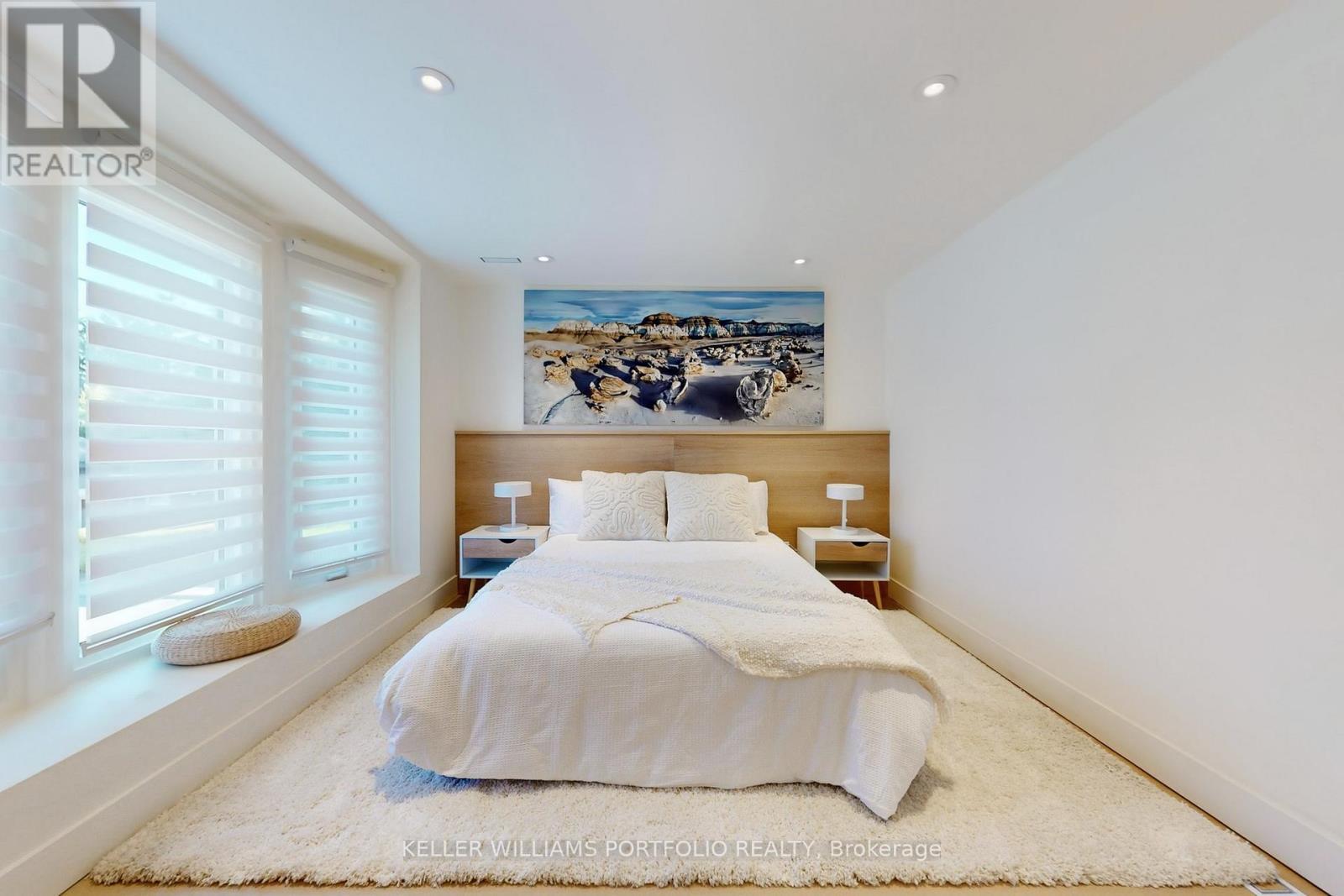 22 Pitt Avenue, Toronto, ON - Indoor Photo Showing Bedroom