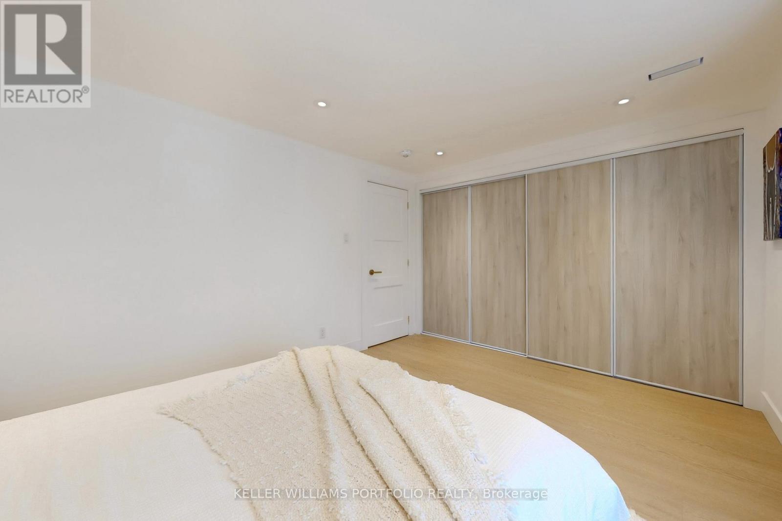 22 Pitt Avenue, Toronto, ON - Indoor Photo Showing Bedroom