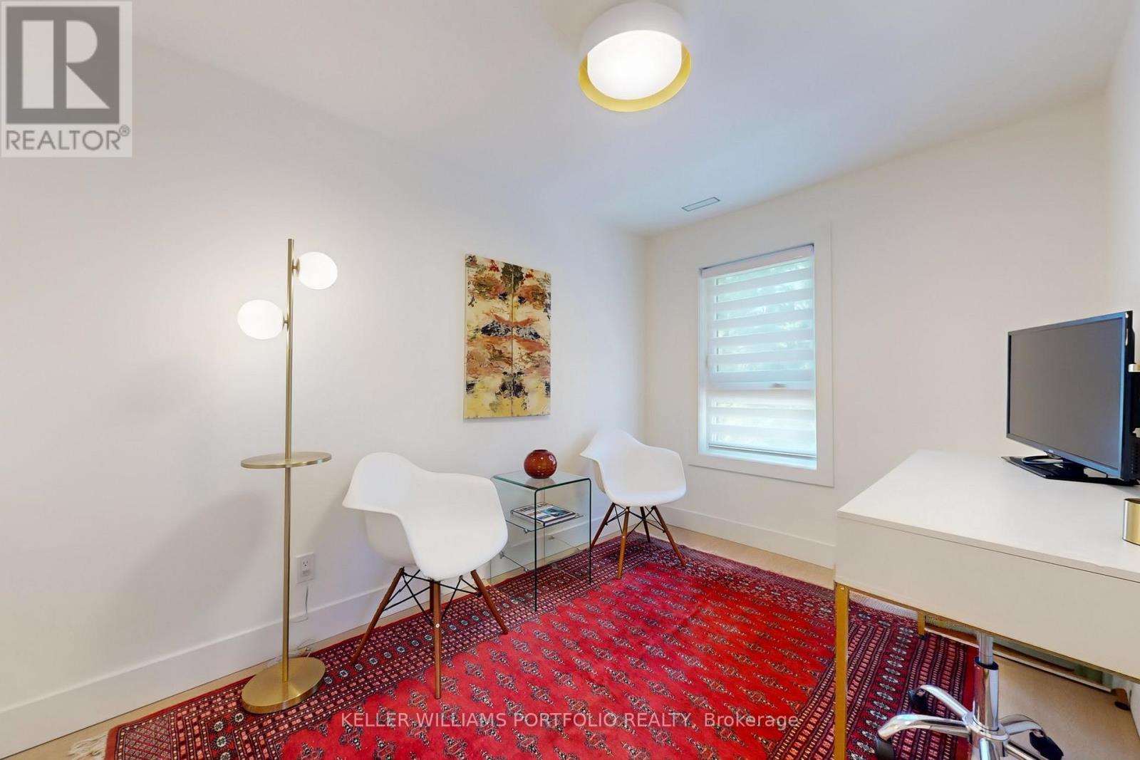 22 Pitt Avenue, Toronto, ON - Indoor