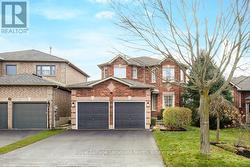 45 HOLLY MEADOW ROAD Barrie (Holly), ON L4N 0E2