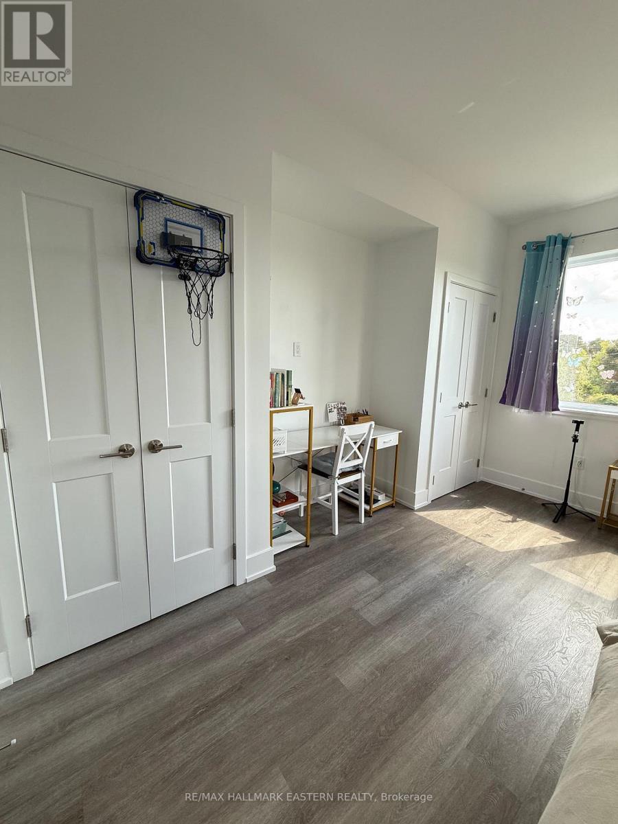 4 - 19 West Street N, Kawartha Lakes (Fenelon Falls), ON - Indoor Photo Showing Other Room