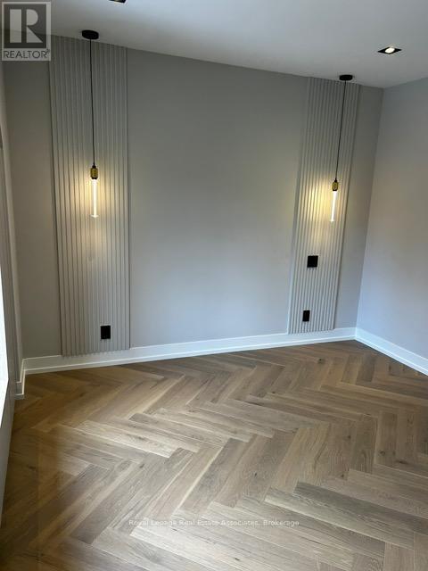 Bedroom 3 - 1006 Garrard Avenue, Mississauga, ON - Indoor Photo Showing Other Room