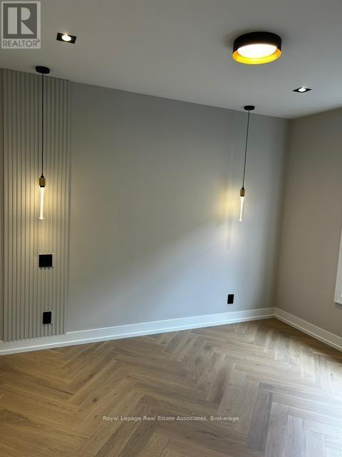 Bedroom 4 - 1006 Garrard Avenue, Mississauga, ON - Indoor Photo Showing Other Room