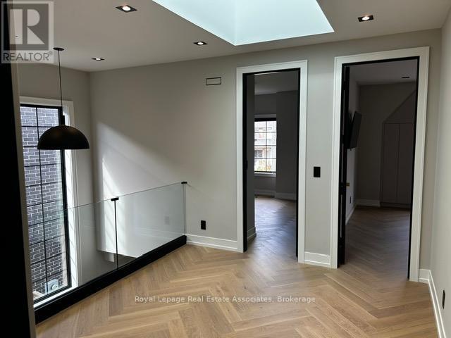 Second Floor Hallway - 1006 Garrard Avenue, Mississauga, ON - Indoor Photo Showing Other Room