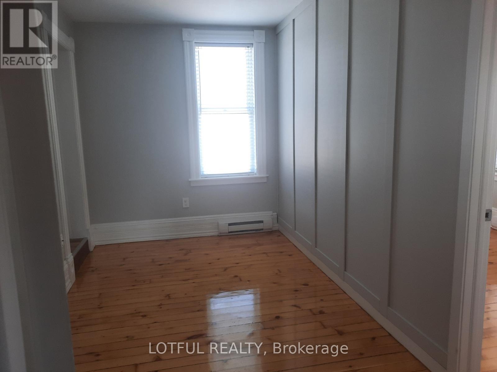 2 - 2084 Dundas Street, Edwardsburgh/Cardinal, ON - Indoor Photo Showing Other Room