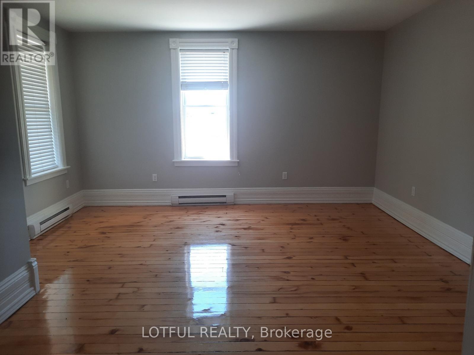 2 - 2084 Dundas Street, Edwardsburgh/Cardinal, ON - Indoor Photo Showing Other Room