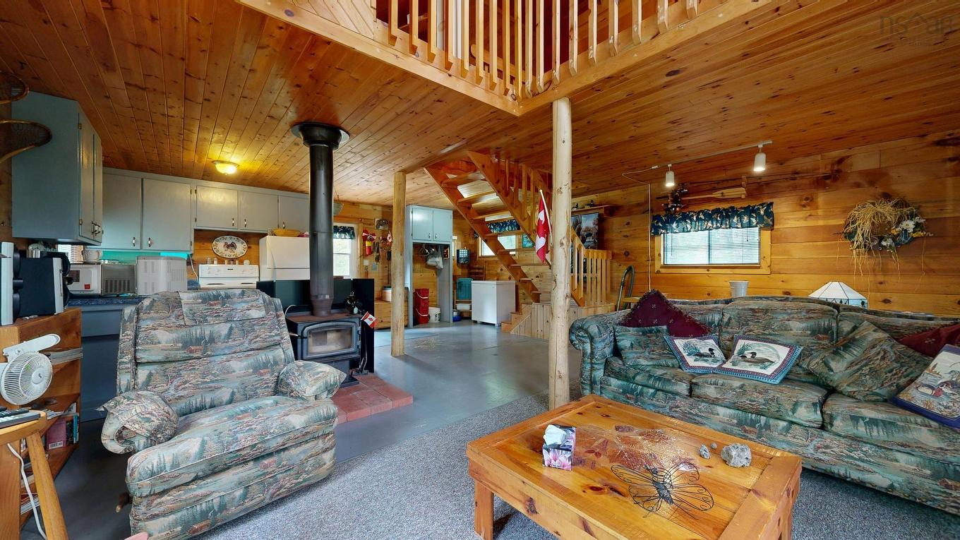 190 Chipman Lane, Waterloo Lake, NS