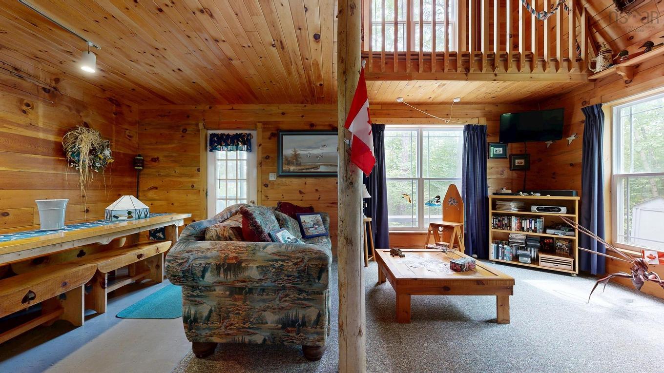 190 Chipman Lane, Waterloo Lake, NS