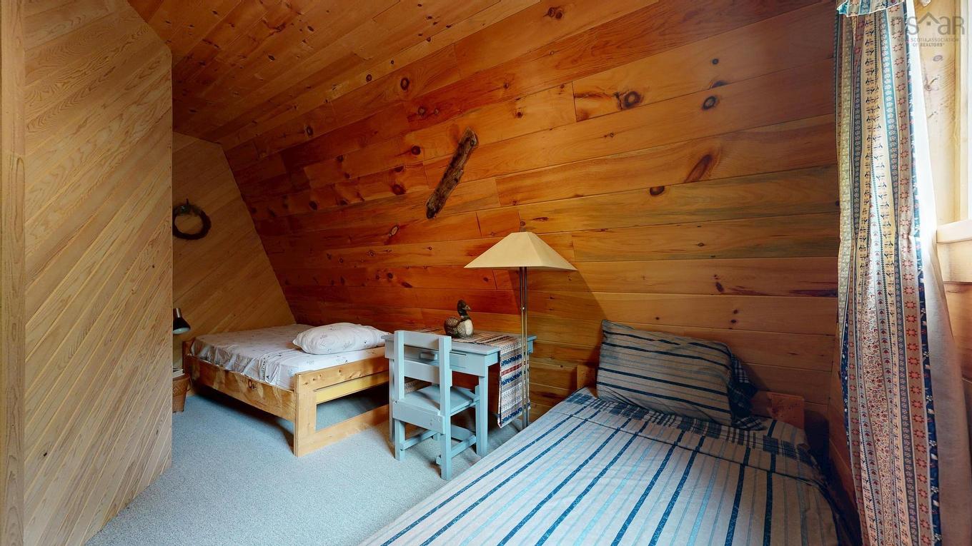 190 Chipman Lane, Waterloo Lake, NS