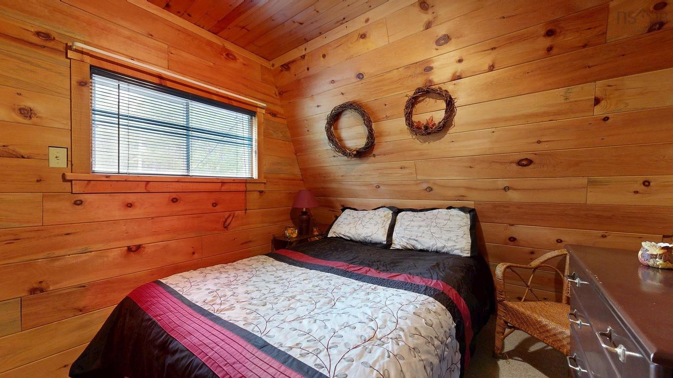 190 Chipman Lane, Waterloo Lake, NS